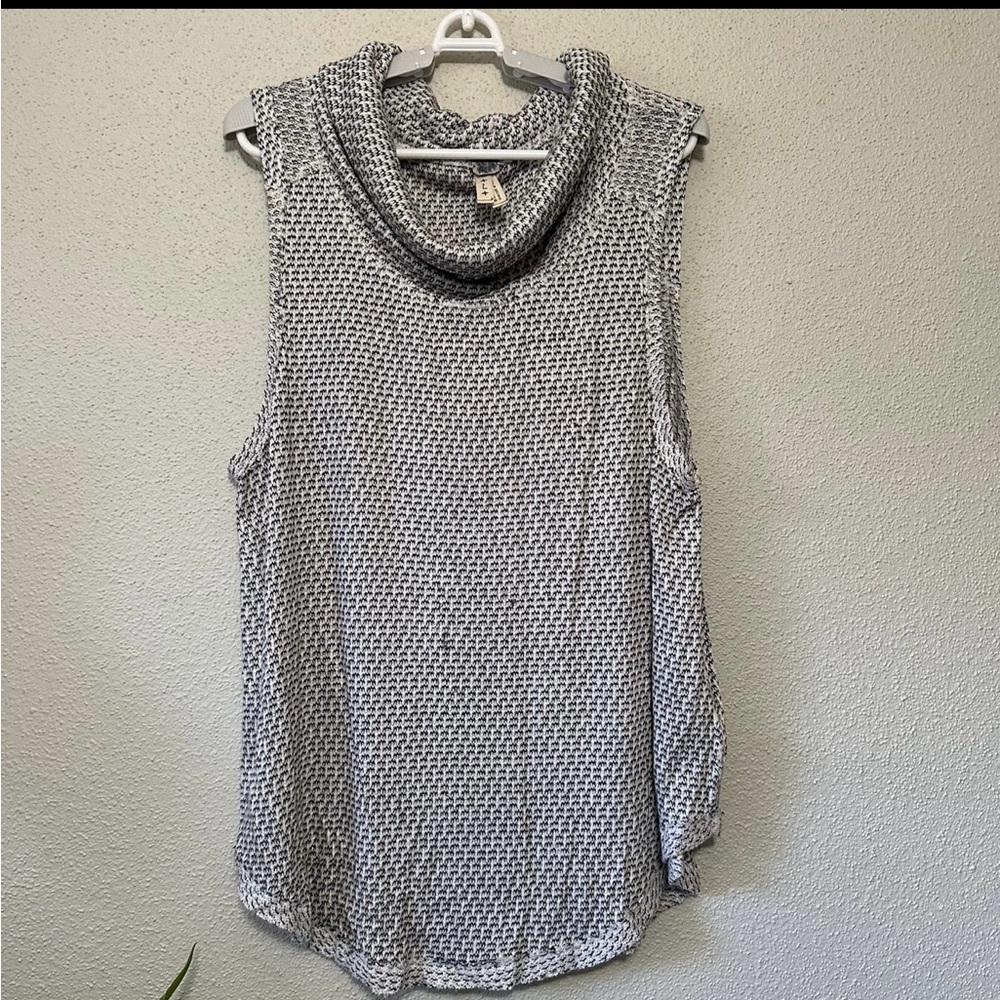 We The Free Cowl Neck Black and White Knit Tank Top Large